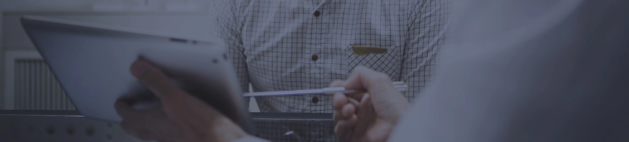 유로리프트 소개 배경